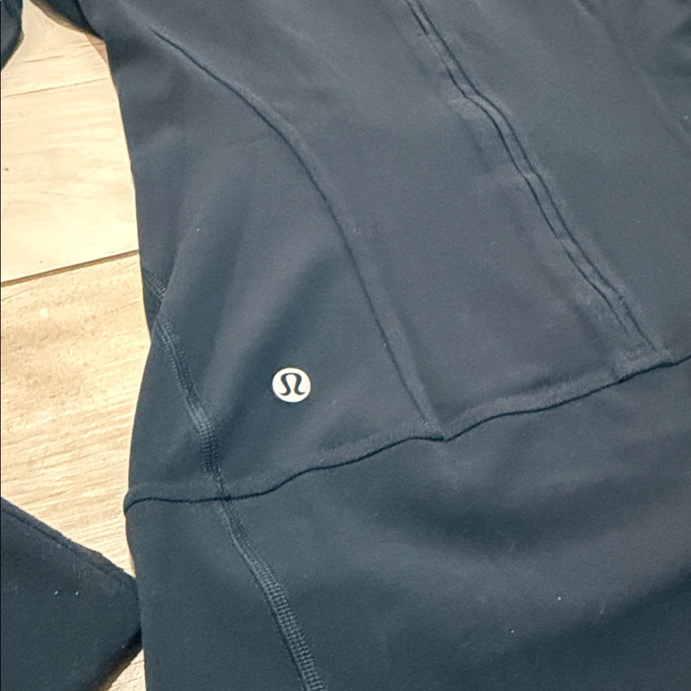 Lululemon Navy Blue Full Zip Up Athletic Jacket for Running Work Outs or Leisure - Picture 7 of 10